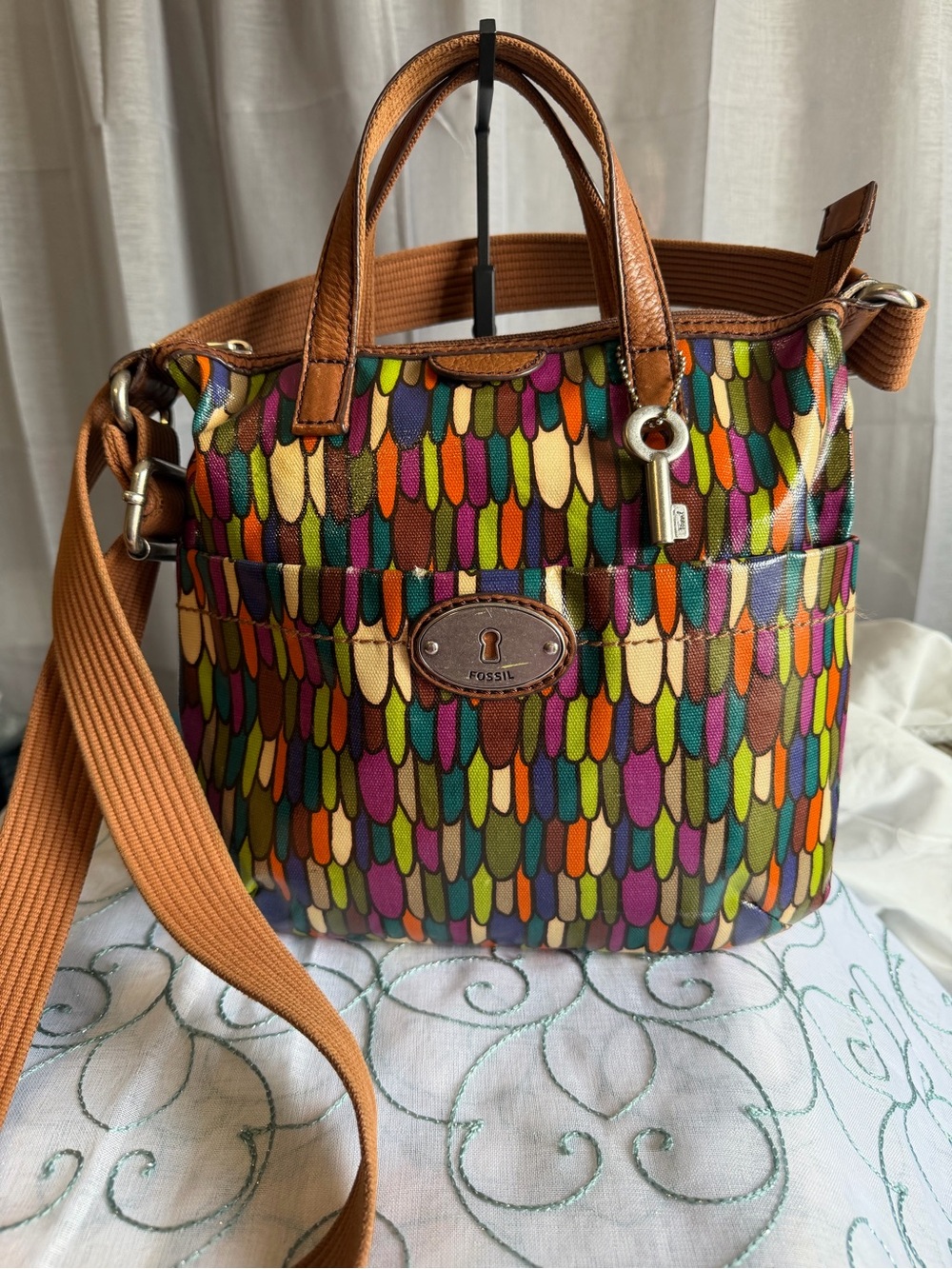 Fossil Calypso Key-Per Multi Color Feather Print Coated Canvas Crossbody Bag